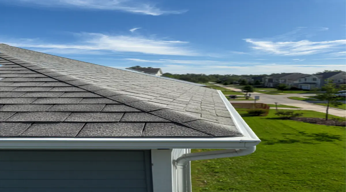 Roof repair service in Orangeburg, SC by Dubya Roofing and Gutters